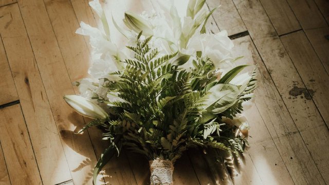 andres-molina-lbbw9c6TArI-unsplash.jpg